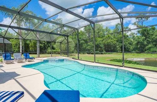 Lake Berkley House | Beautiful 7BR w/Pool & Lake View at Berkley