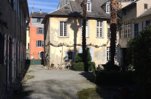 Bagneres-de-Bigorre Apartment | Beautiful apartment of character