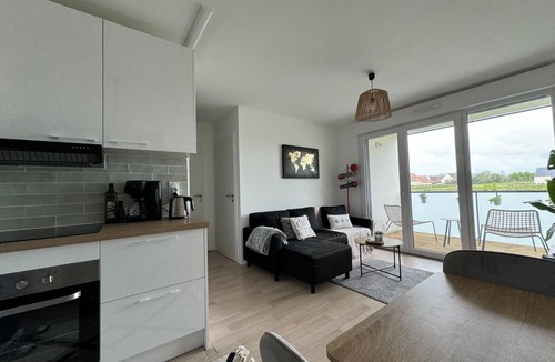 Blainville-sur-Orne Apartment | Beautiful appt with balcony in Blainville-sur-Orne