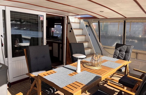 Luebeck Old Town Boat Rental | Beautiful accommodation in the center of Lübeck