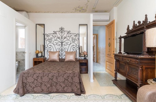 Canet de Mar House | Beautiful accomodation next to the sundy beach, 40 km from Barcelona