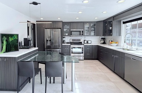 Agoura Hills House | Beautiful Agoura Hills 4BR w/Pool & jacuzzi