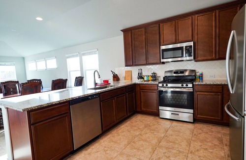 Austin House | Beautiful and Affordable 3 BR and 2 Bath Home