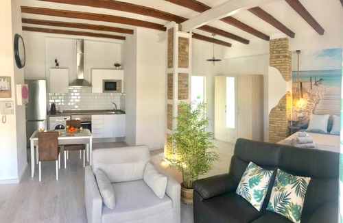 La Petxina Apartment | BEAUTIFUL AND BRIGHT PENTHOUSE WITH TERRACE near the Center