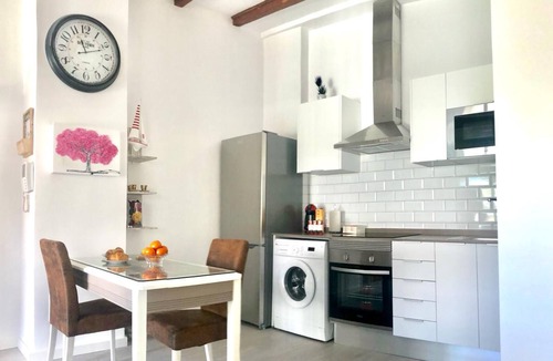 La Petxina Apartment | BEAUTIFUL AND BRIGHT PENTHOUSE WITH TERRACE near the Center