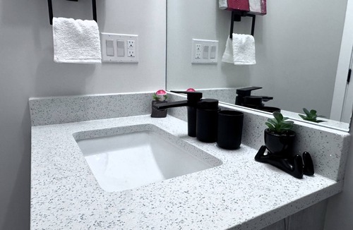 Airdrie House | Beautiful and comfortable basement suite in Airdrie.