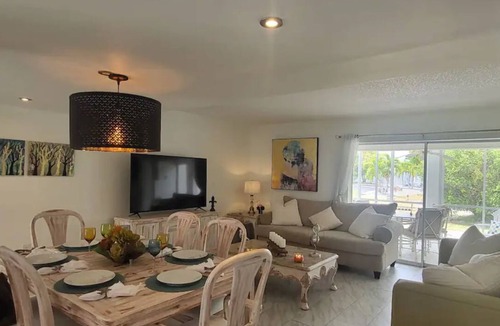 Lely House | Beautiful and comfortable house