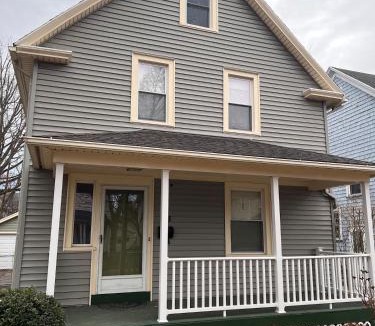 Rochester House | Beautiful and Comfy Home near Strong Memorial Hospital-king sized bed
