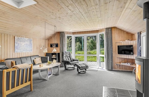 Henne Strand House | Beautiful and cozy house with extra large pool in a wonderful location, not far from the beach and H