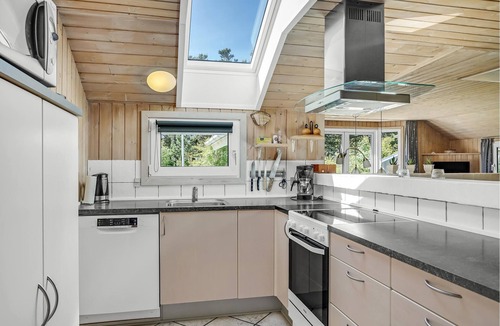 Henne Strand House | Beautiful and cozy house with extra large pool in a wonderful location, not far from the beach and H