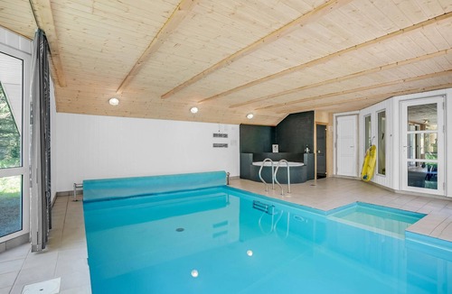 Henne Strand House | Beautiful and cozy house with extra large pool in a wonderful location, not far from the beach and H