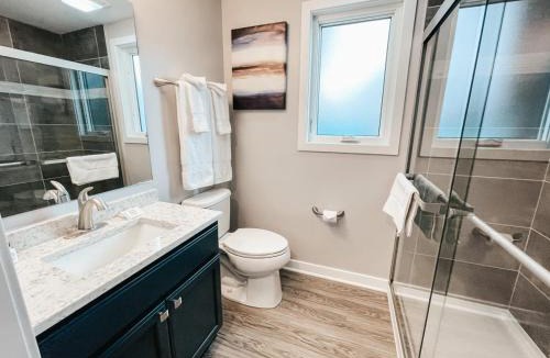 Old Southwest Apartment | Beautiful and Elegant River Front Cottage