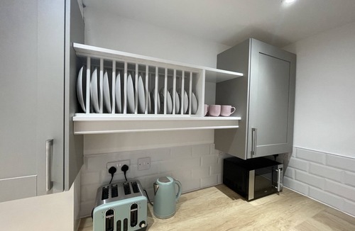 Rhyd-y-clafdy House | Beautiful and freshly renovated cottage in the heart of Pwllheli