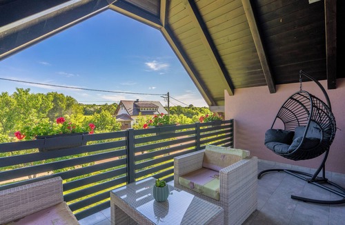Smoljanac Apartment | Beautiful and relaxing studio apartment near Plitvice Lakes.