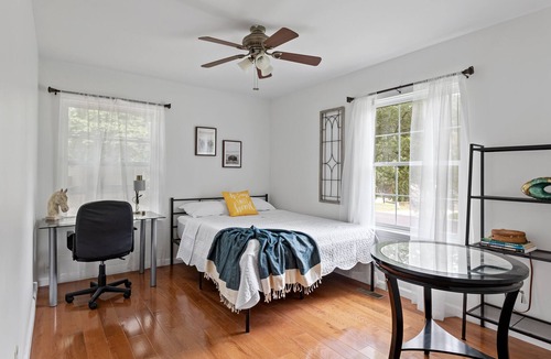 Eureka House | beautiful and peaceful big ranch with big yard -1700 sft