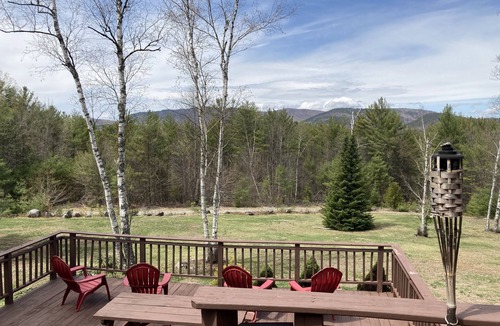 Adirondack House | Beautiful and private - Mt. Meadows Lodge