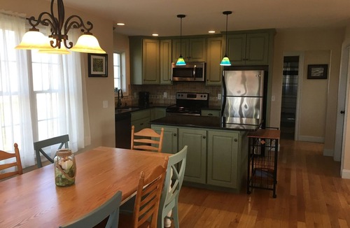 Little Compton House | Beautiful and Relaxing Beach Community Home