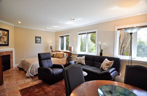 Monterey Heights Apartment | Beautiful and spacious Mediterranean style private studio