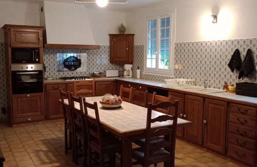 Ibos Cottage | Beautiful and spacious country residence