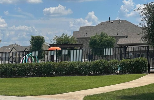 Forney House | Beautiful and Spacious Home in Charming Forney with Fiber WIFI