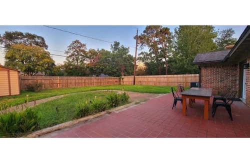 Spring Branch West House | Beautiful and Spacious 3-bedroom House