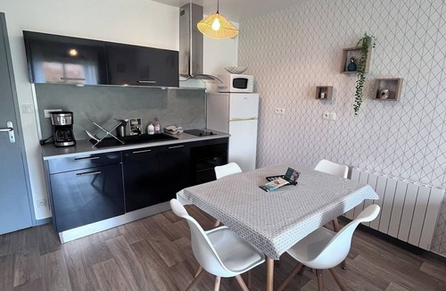 Plestin-les-Greves Apartment | Beautiful apartment close to the sea