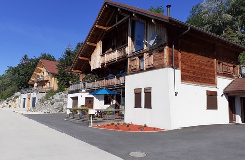 Foncine-le-Haut Apartment | Beautiful apartment on the heights of Foncine le haut, at Le Bayard