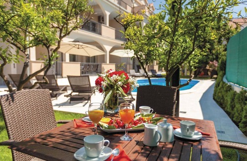 Kastel Stafilic Apartment | Beautiful apartment in Kastel Stafilic