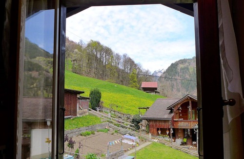 Lauterbrunnen Apartment | Beautiful apartment for 3 guests with WIFI and panoramic view