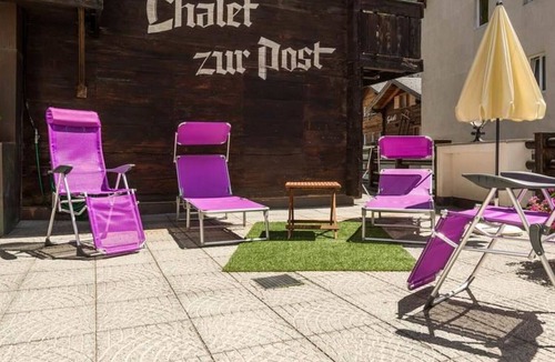 Saas Almagell Apartment | Beautiful apartment for 4 guests with WIFI, TV, balcony, pets allowed and parking
