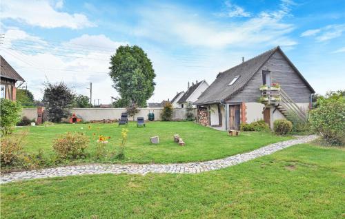 Le Mesnil-Esnard Apartment | Beautiful Apartment In Le Mesnil-Esnard With Wifi