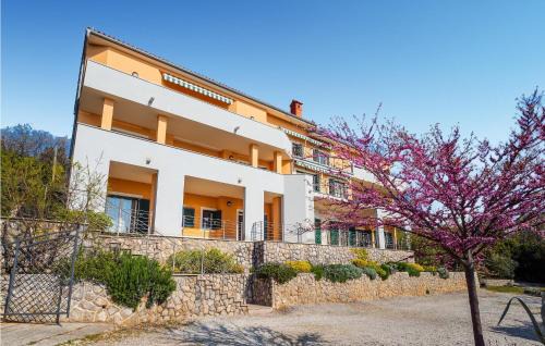 Donji Kraj Apartment | Beautiful Apartment In Moscenicka Draga With Wifi