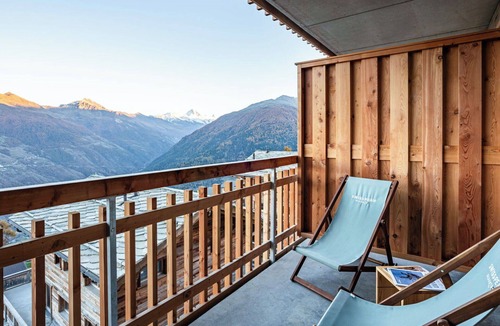 Granges Apartment | Beautiful apartment for 6 people with WIFI, TV and pets allowed