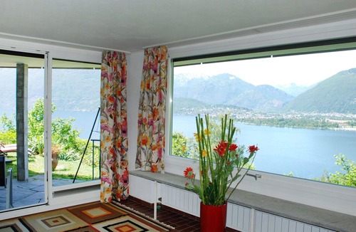 San Nazzaro Apartment | Beautiful apartment for 4 people with pool, WIFI, TV, patio, pets allowed and panoramic view