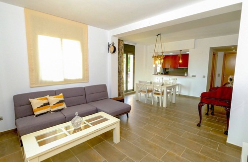 Bonmont Terres Noves Apartment | Beautiful apartment for 4 guests with pool, A/C, WIFI, TV and patio