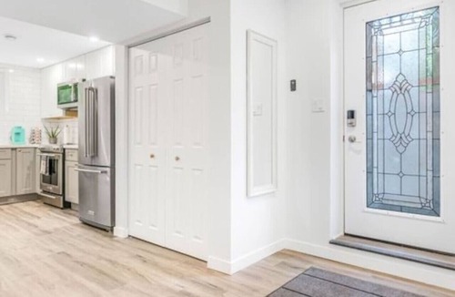 Alcona Condo | Beautiful Apartment 5 mins from Innisfil Beach