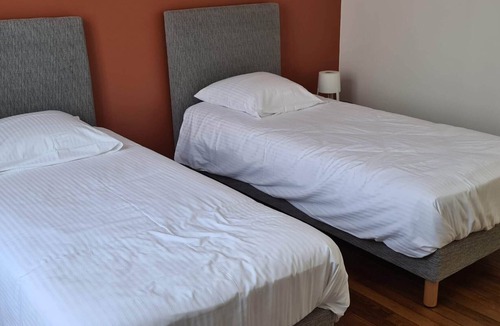 Bourges Apartment | Beautiful apartment Bourges ground floor