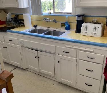 Beverly Hills Apartment | Beautiful apartment close to Cedars! Beverly Hills