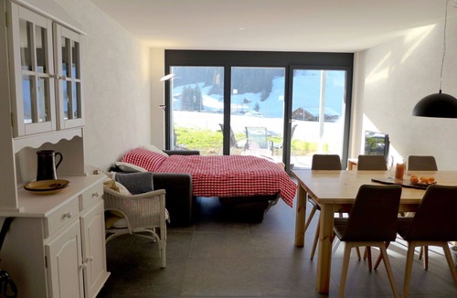 Blankenburg Apartment | Beautiful apartment for 3 people with WIFI, TV, terrace, pets allowed and panoramic view