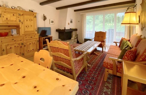 Churwalden Apartment | Beautiful apartment for 4 people with TV, balcony, pets allowed and parking