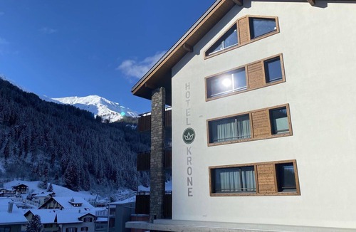 Churwalden Apartment | Beautiful apartment for 2 guests with TV, balcony and parking