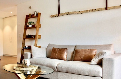 Blausee Apartment | Beautiful apartment for 4 people with WIFI, TV, balcony and parking