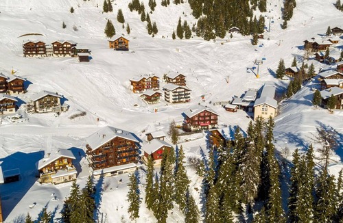 Riederalp Apartment | Beautiful apartment for 5 guests with WIFI, TV, balcony and pets allowed