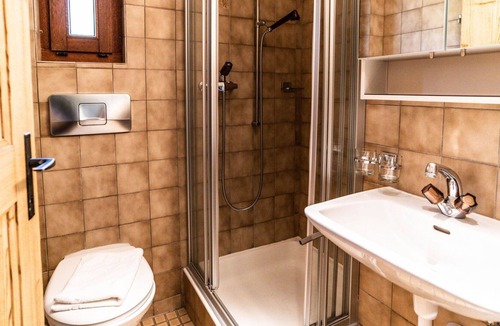 Riederalp Apartment | Beautiful apartment for 5 guests with WIFI, TV, balcony and pets allowed