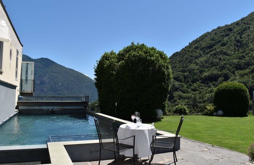 Golino Apartment | Beautiful apartment for 4 guests with pool, WIFI, TV, patio, pets allowed and panoramic view