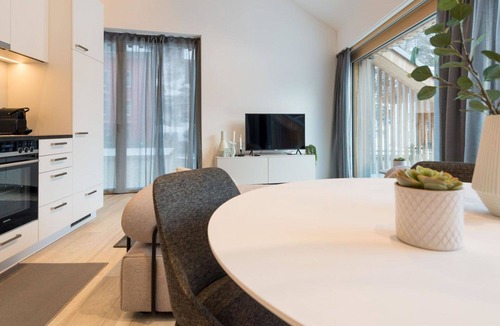 Saas Grund Apartment | Beautiful apartment for 8 guests with WIFI, TV, balcony and pets allowed