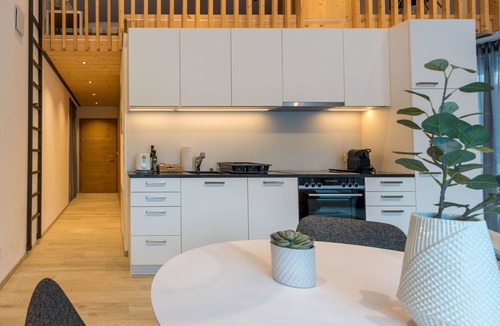 Saas Grund Apartment | Beautiful apartment for 8 guests with WIFI, TV, balcony and pets allowed