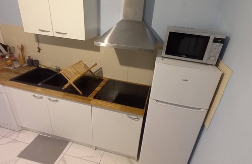 Beauvais Apartment | Beautiful Apartment F4 Beautiful view, Spacious and Trendy