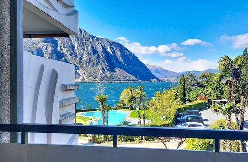 Bigogno Apartment | Beautiful apartment for 5 people with WIFI, pool, A/C, TV, balcony and panoramic view