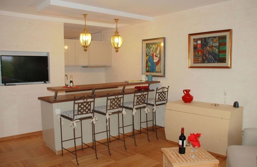 Bigogno Apartment | Beautiful apartment for 3 people with WIFI, pool, A/C, TV and balcony